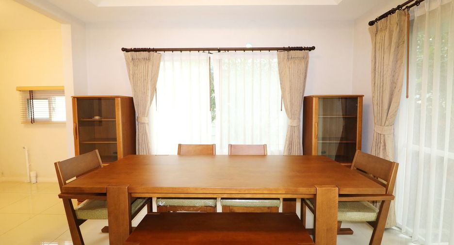 For sale 3 bed house in Mueang Udon Thani, Udon Thani