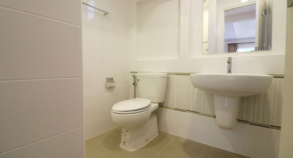 For sale 3 bed house in Mueang Udon Thani, Udon Thani