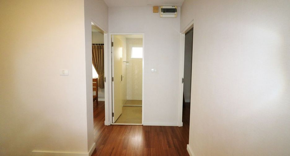 For sale 3 bed house in Mueang Udon Thani, Udon Thani
