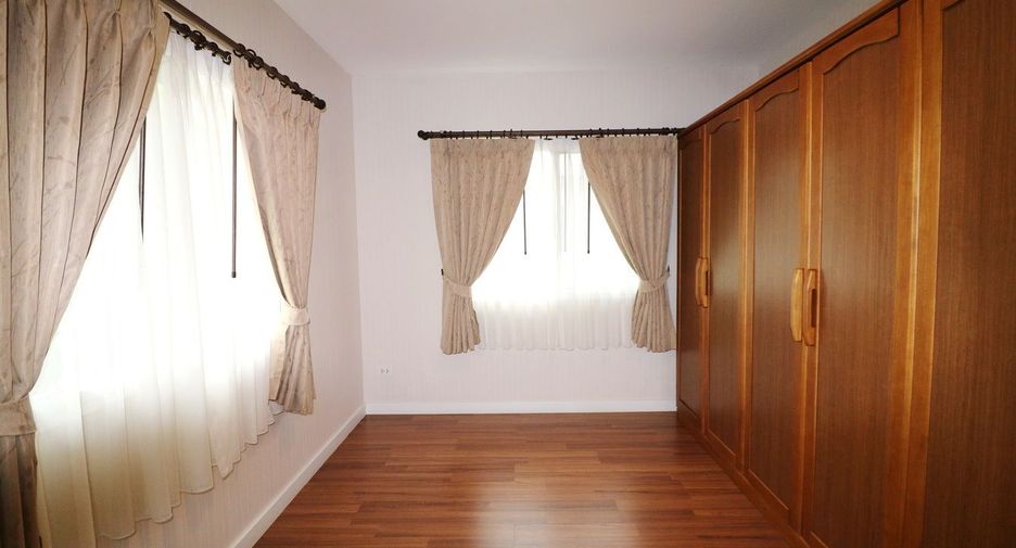 For sale 3 bed house in Mueang Udon Thani, Udon Thani