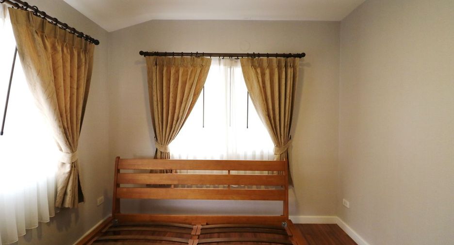 For sale 3 bed house in Mueang Udon Thani, Udon Thani