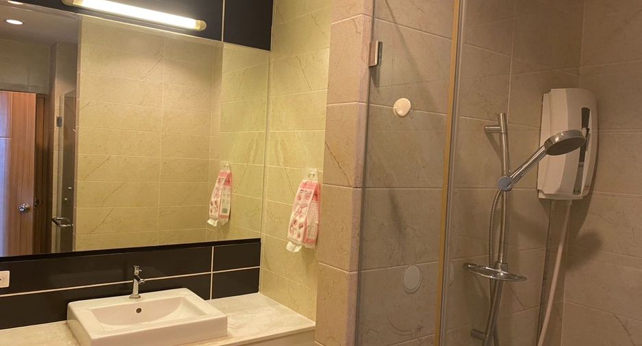 For rent 1 bed condo in Bang Lamung, Chonburi
