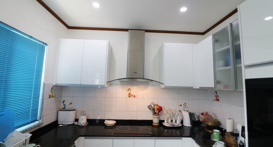 For sale 3 bed house in Nong Han, Udon Thani