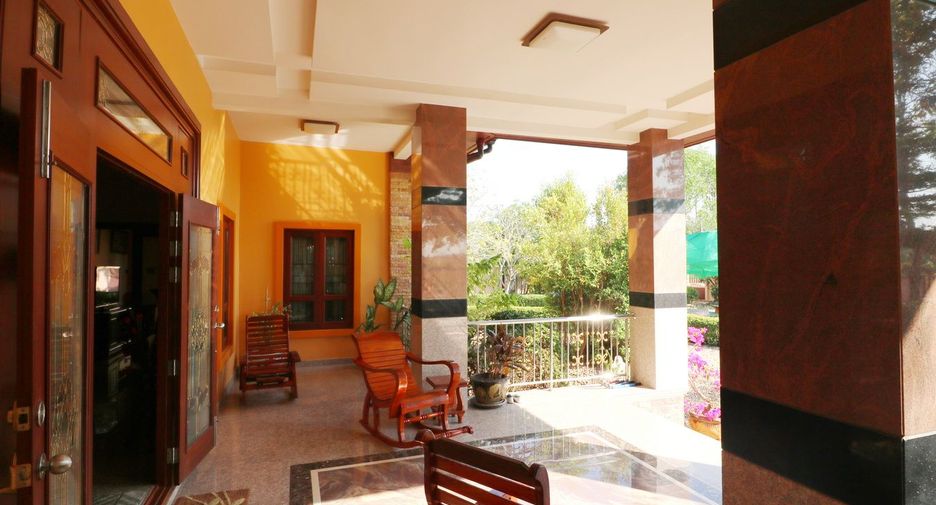 For sale 4 bed house in Mueang Udon Thani, Udon Thani