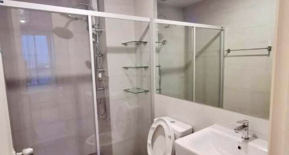 For rent and for sale 1 bed condo in Si Racha, Chonburi