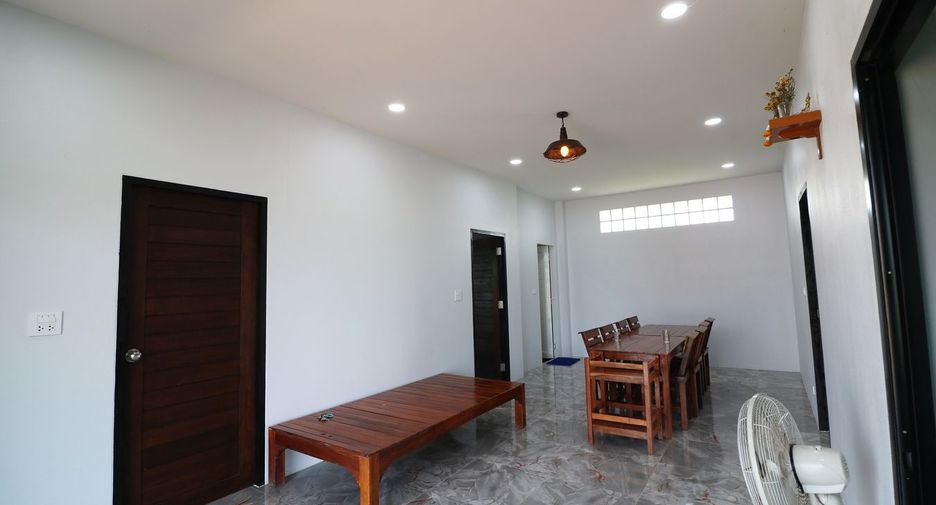 For sale 3 bedrooms house in Tha Bo, Nong Khai