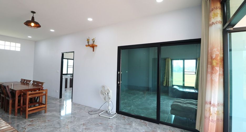 For sale 3 bedrooms house in Tha Bo, Nong Khai