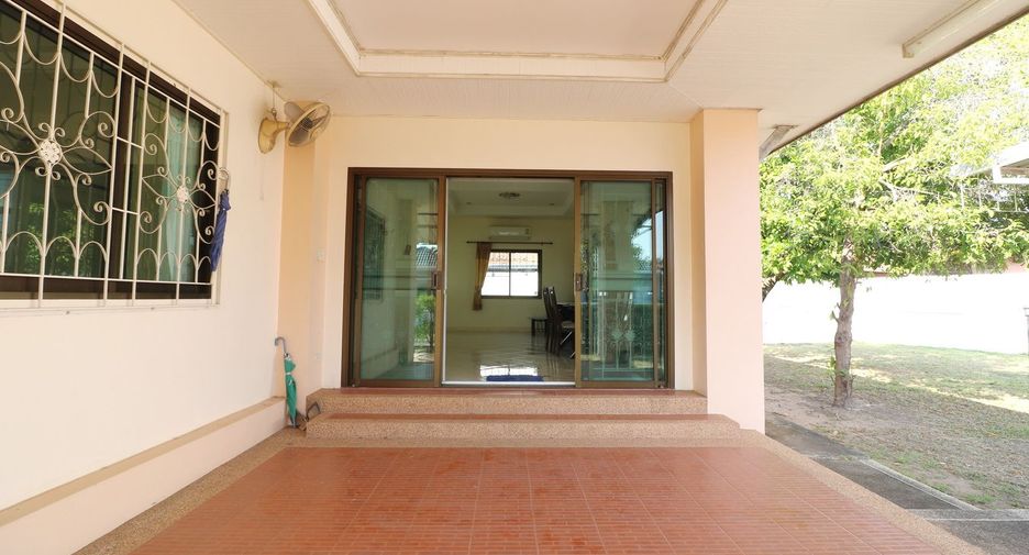 For sale 3 bed house in Mueang Udon Thani, Udon Thani