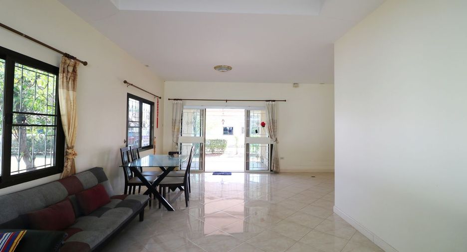 For sale 3 bed house in Mueang Udon Thani, Udon Thani