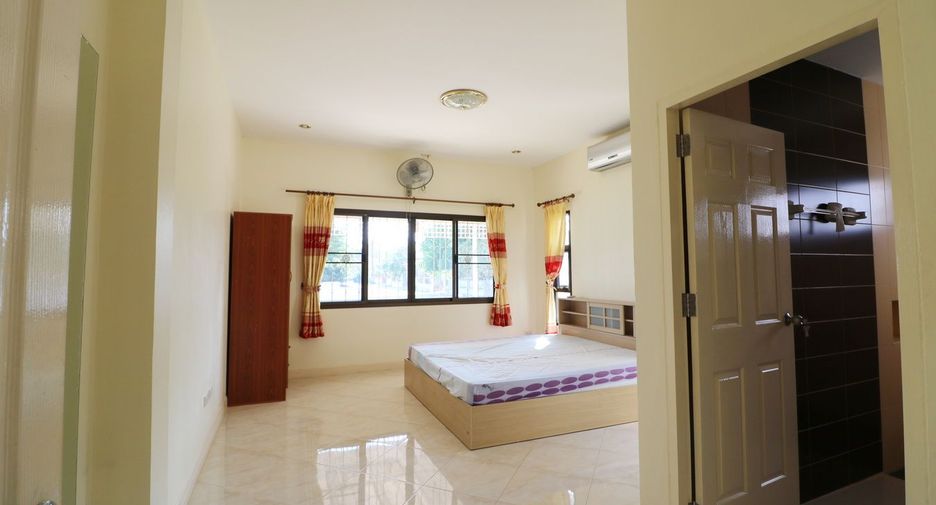 For sale 3 bed house in Mueang Udon Thani, Udon Thani