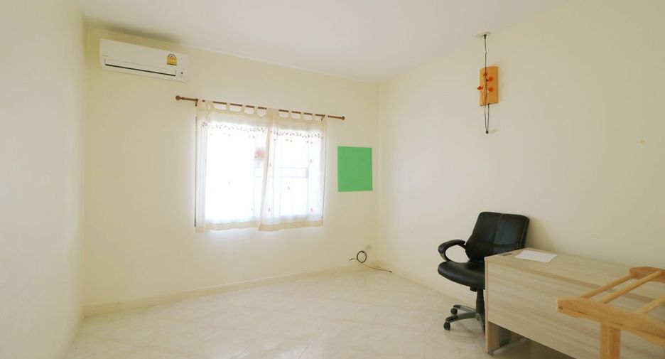 For sale 3 bed house in Mueang Udon Thani, Udon Thani