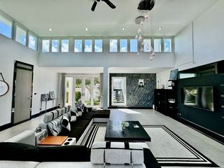 For rent and for sale 4 bed villa in Nong Chok, Bangkok