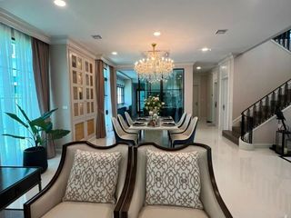 For rent そして for sale 5 Beds house in Saphan Sung, Bangkok