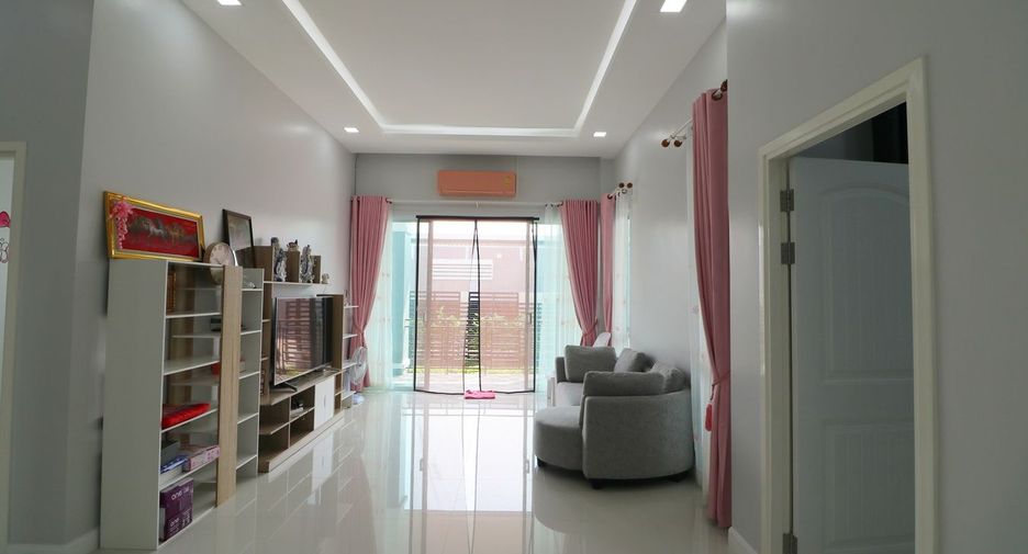 For sale 3 bed house in Mueang Udon Thani, Udon Thani