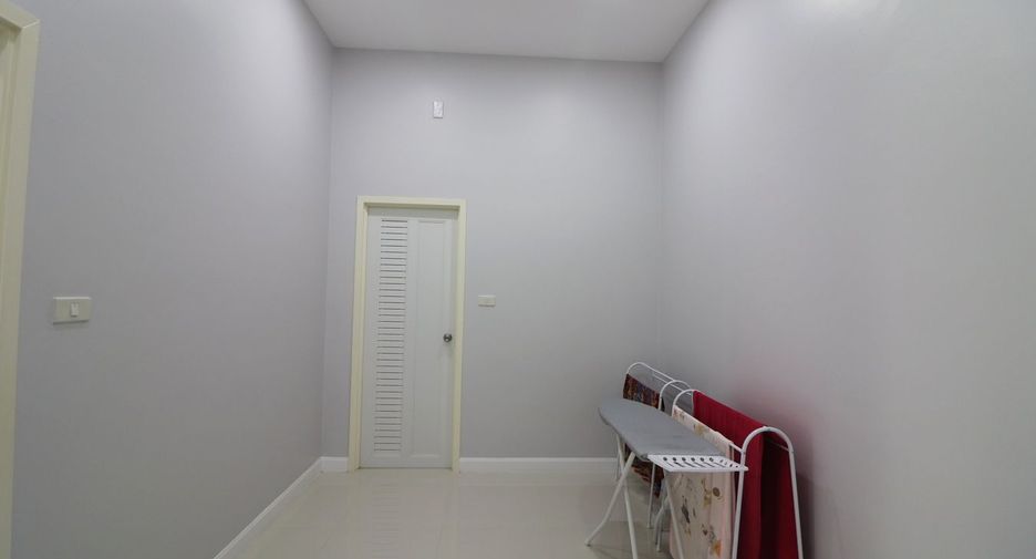 For sale 3 bed house in Mueang Udon Thani, Udon Thani