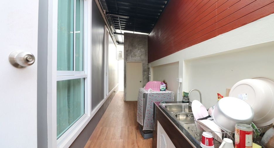 For sale 3 bed house in Mueang Udon Thani, Udon Thani