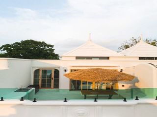For rent and for sale 3 bed townhouse in North Pattaya, Pattaya