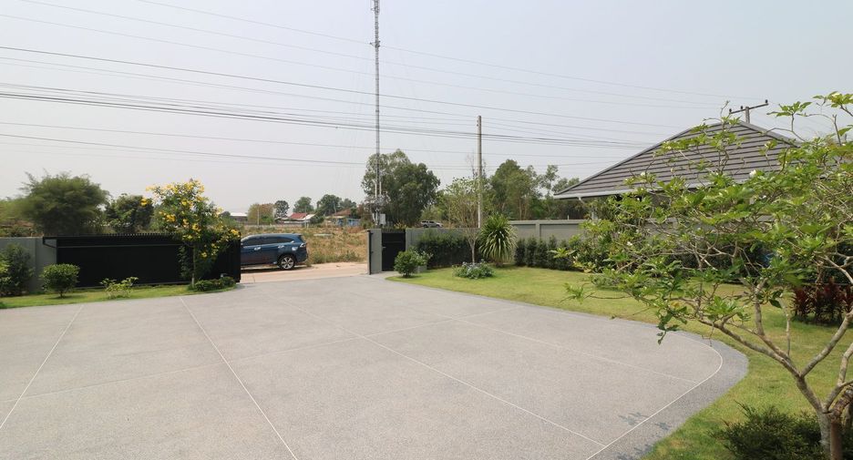 For sale 3 bed house in Mueang Udon Thani, Udon Thani