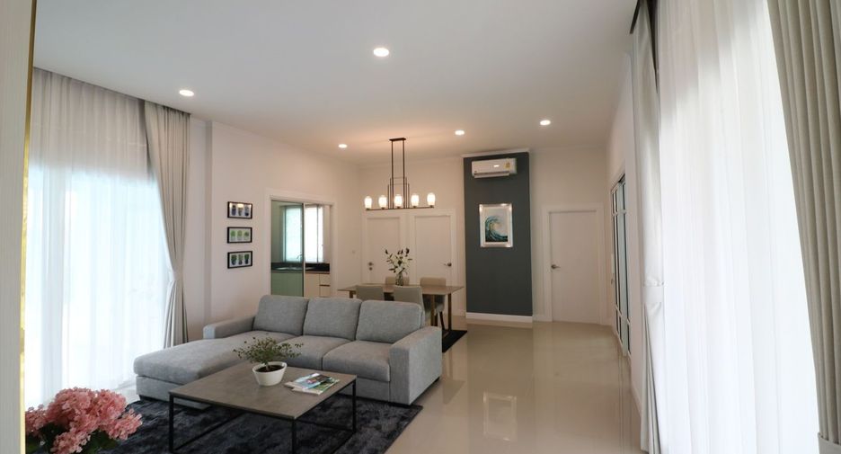For sale 3 bed house in Mueang Udon Thani, Udon Thani