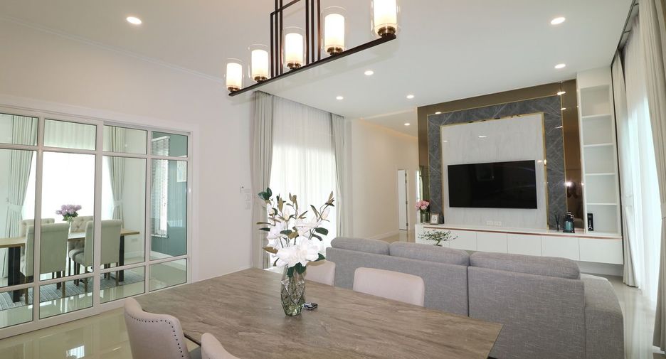 For sale 3 bed house in Mueang Udon Thani, Udon Thani