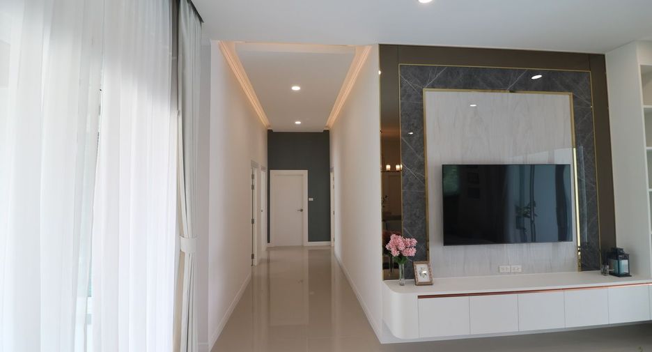 For sale 3 bed house in Mueang Udon Thani, Udon Thani
