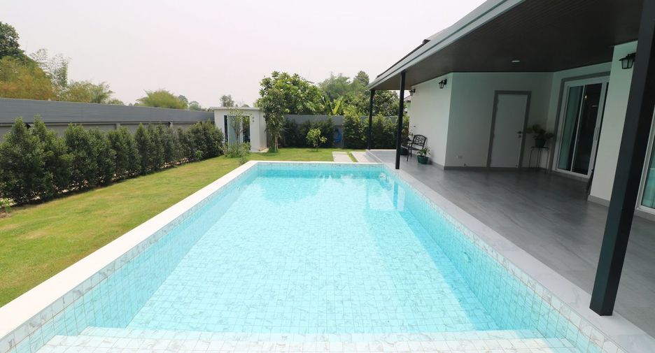 For sale 3 bed house in Mueang Udon Thani, Udon Thani