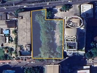 For sale land in Pathum Wan, Bangkok
