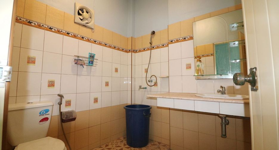 For sale 3 bed house in Mueang Udon Thani, Udon Thani