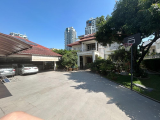 For sale land in Khlong Toei, Bangkok