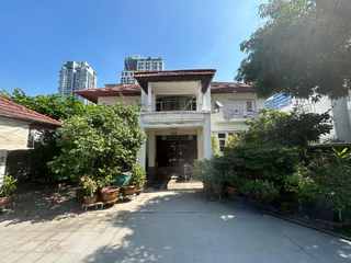 For sale land in Khlong Toei, Bangkok