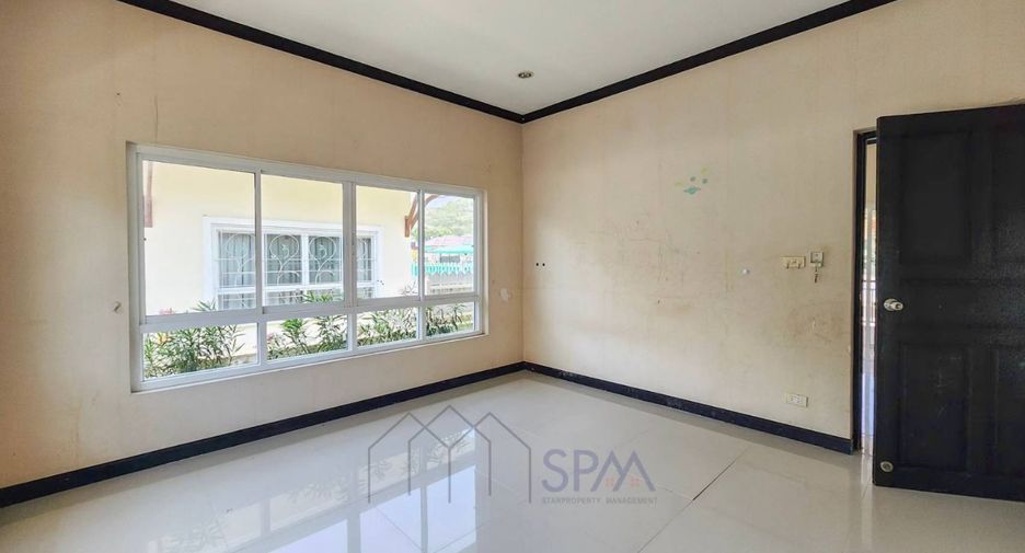 For sale 3 bedrooms villa in Hua Hin, Prachuap Khiri Khan