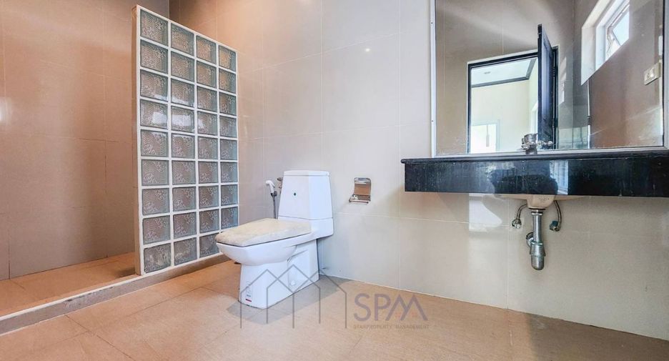 For sale 3 bedrooms villa in Hua Hin, Prachuap Khiri Khan