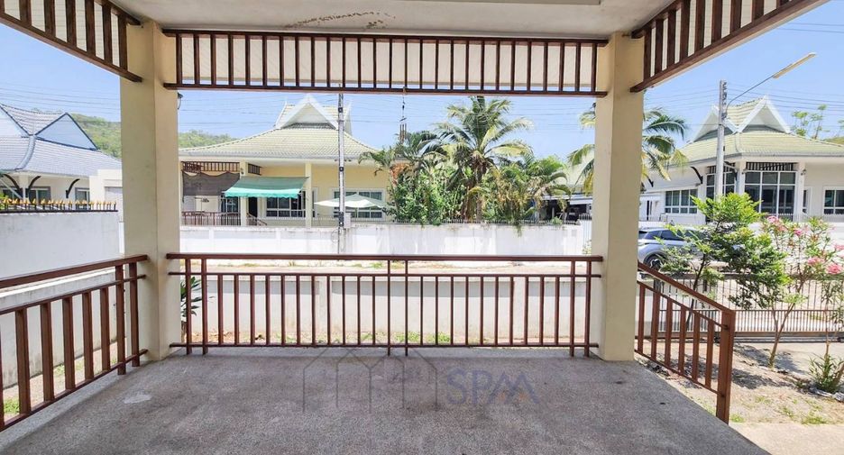 For sale 3 bedrooms villa in Hua Hin, Prachuap Khiri Khan