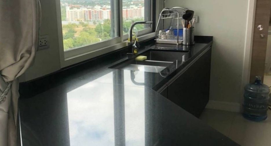 For rent 3 ベッドルーム condo in Bang Lamung, Chonburi