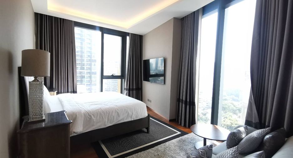 For sale 2 bedrooms condo in Khlong Toei, Bangkok