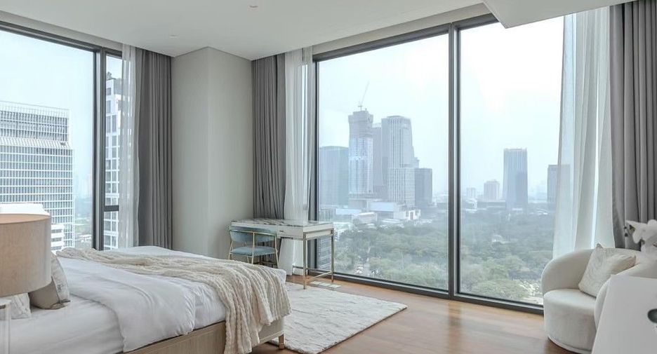 For rent and for sale 5 bedrooms condo in Pathum Wan, Bangkok