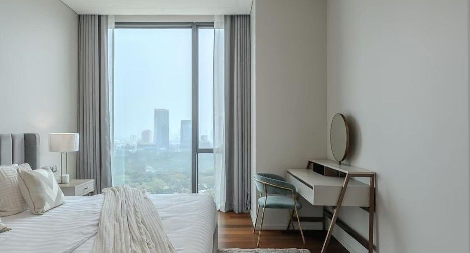 For rent and for sale 5 bedrooms condo in Pathum Wan, Bangkok
