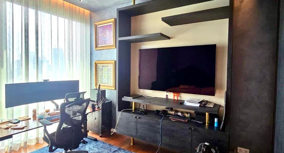 À vendre 3 chambres condo à Pathum Wan, Bangkok