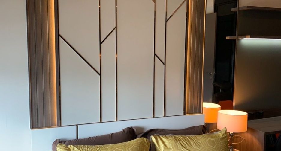 Condo en alquiler de 1 habitaciones en Khlong Toei, Bangkok