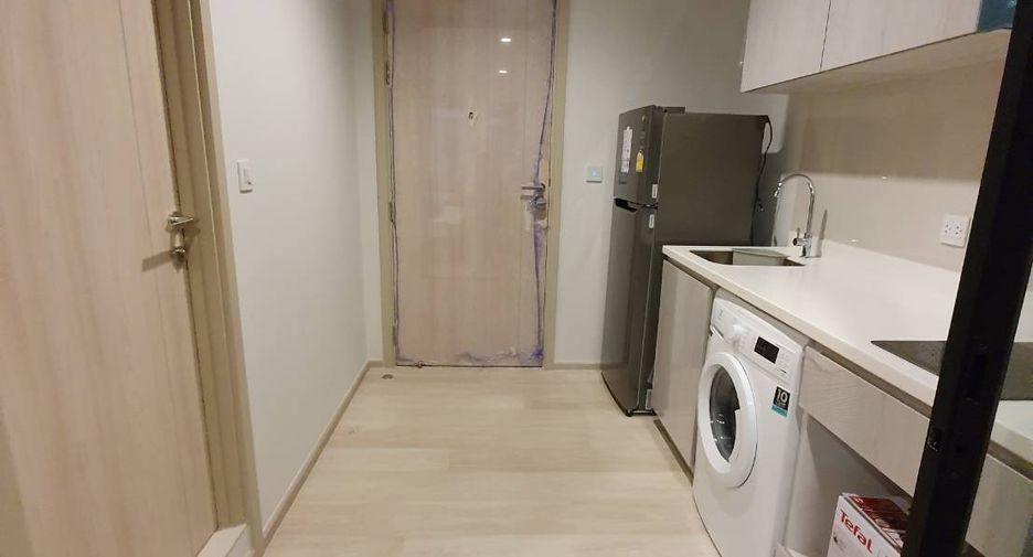For rent 1 bed condo in Pathum Wan, Bangkok
