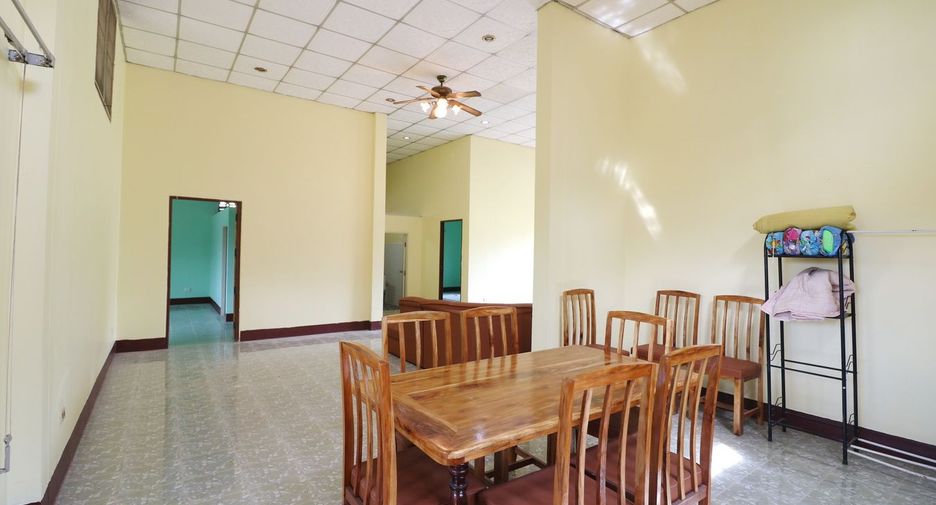For sale 6 bedrooms house in Mueang Kalasin, Kalasin