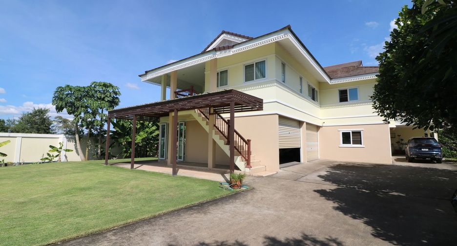 For sale 5 bed house in Kumphawapi, Udon Thani