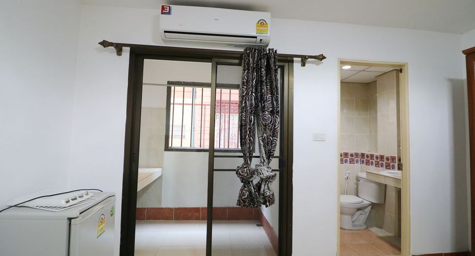 For sale 26 bedrooms hotel in Mueang Nong Khai, Nong Khai