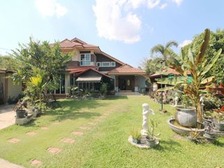 For sale 4 bed house in Phen, Udon Thani