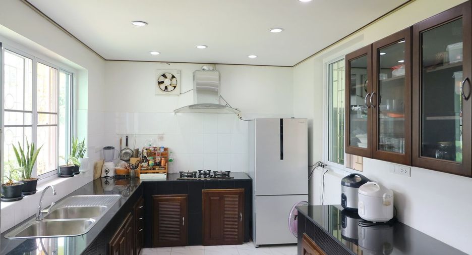 For sale 3 bed house in Mueang Udon Thani, Udon Thani