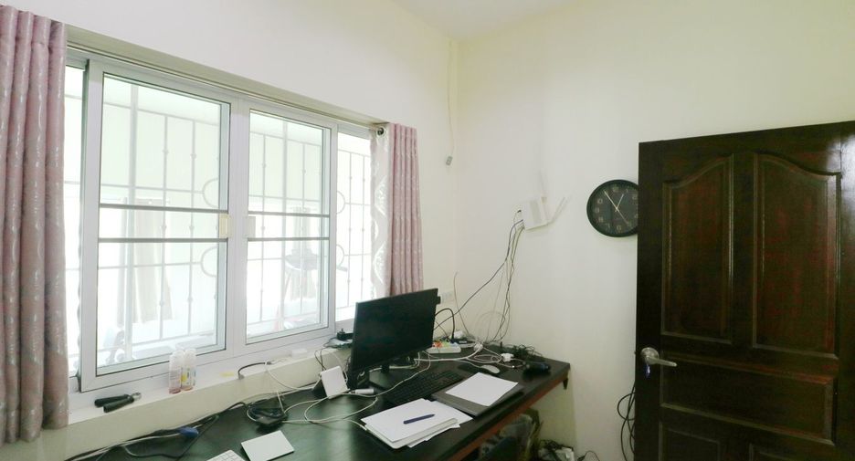 For sale 3 bed house in Mueang Udon Thani, Udon Thani