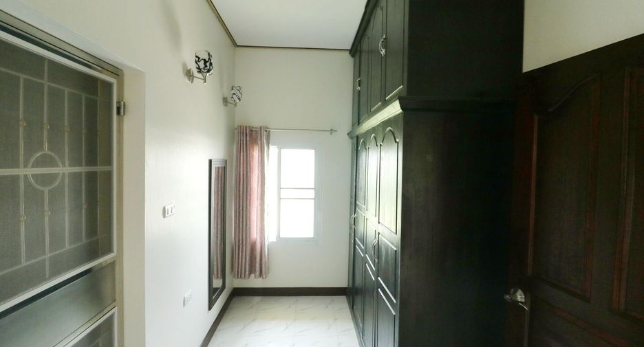 For sale 3 bed house in Mueang Udon Thani, Udon Thani
