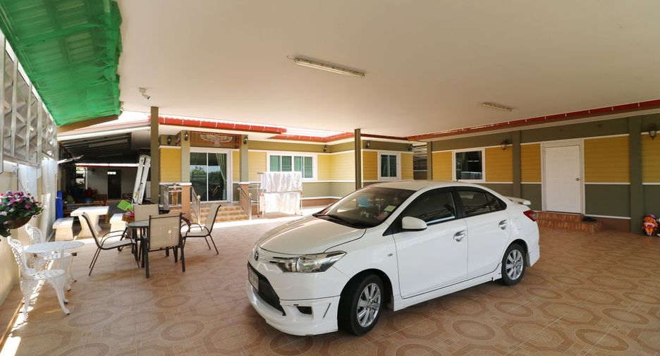 For sale 4 bedrooms house in Lam Plai Mat, Buriram