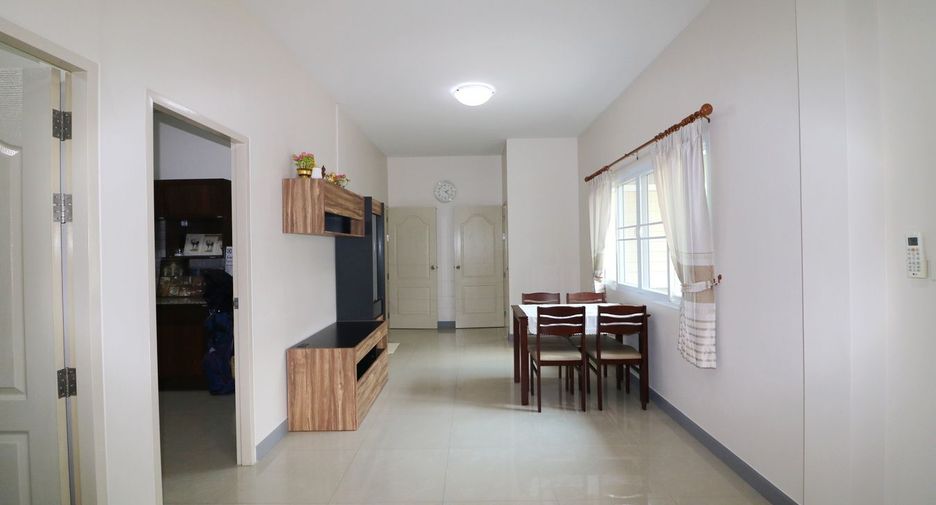 For sale 4 bedrooms house in Lam Plai Mat, Buriram