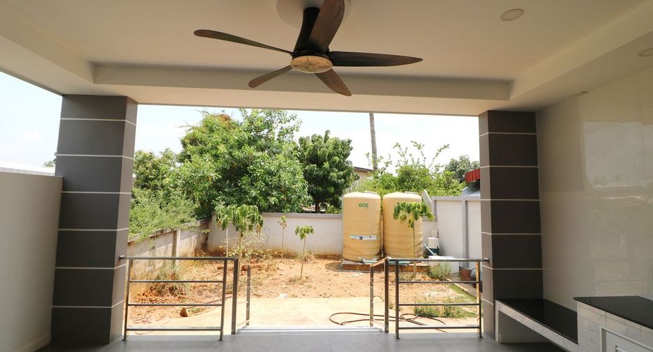 For sale 4 bedrooms house in Chum Phae, Khon Kaen